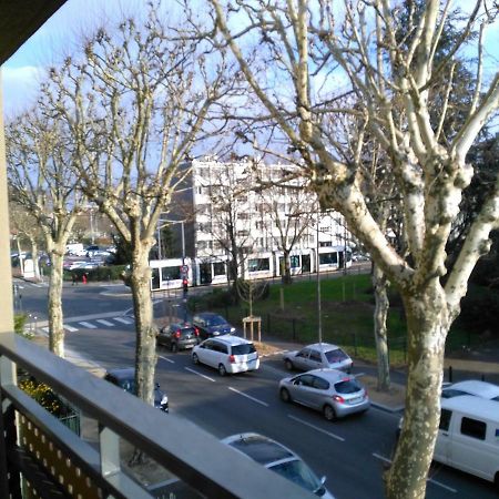 Appartement F3 Avec Parking Privee 圣普列斯特 外观 照片