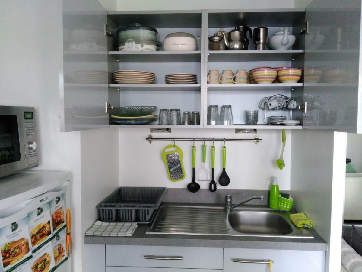 Appartement F3 Avec Parking Privee 圣普列斯特 外观 照片